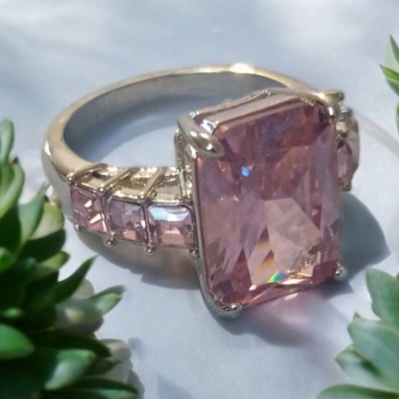 💕925 Sterling Silver Pink Ice Moissanite Ring - Picture 15 of 17